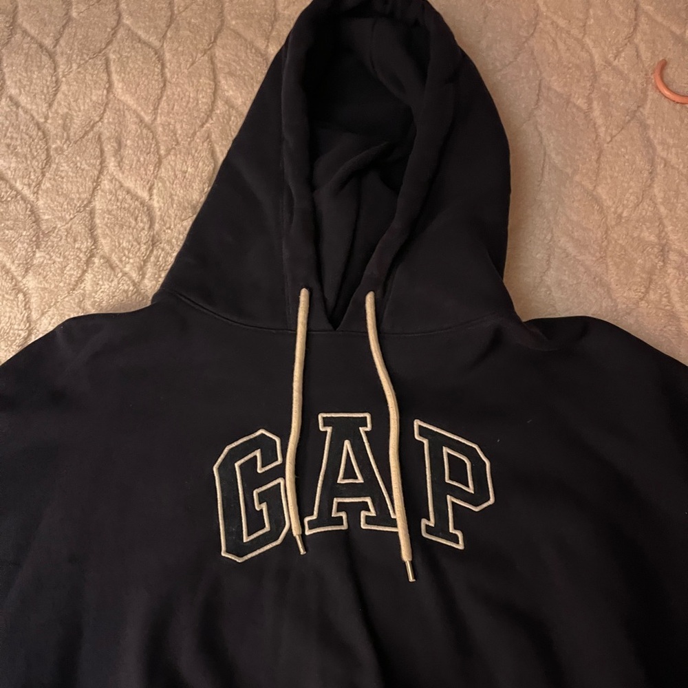 Cropped Navy Blue Gap Sweatshirt
